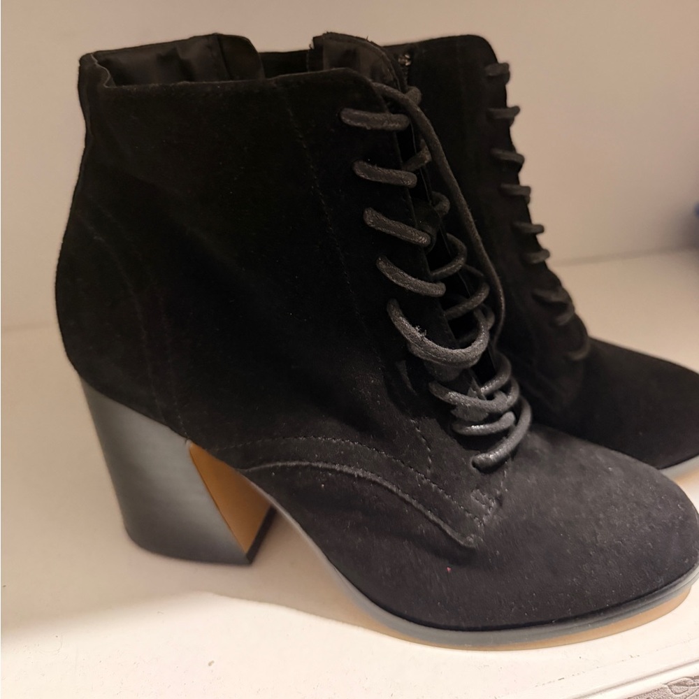 Kensie Black Suede Lace-Up Block Heel Ankle Boots
